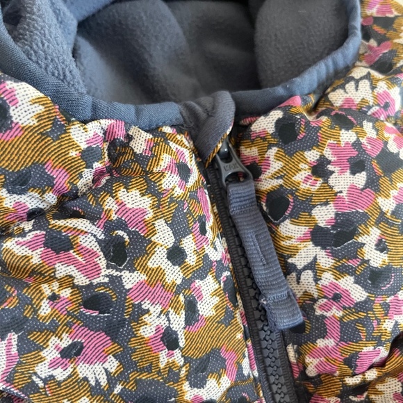 Kids Puffer Jacket - All in Motion - size M (7/8) - Picture 9 of 13